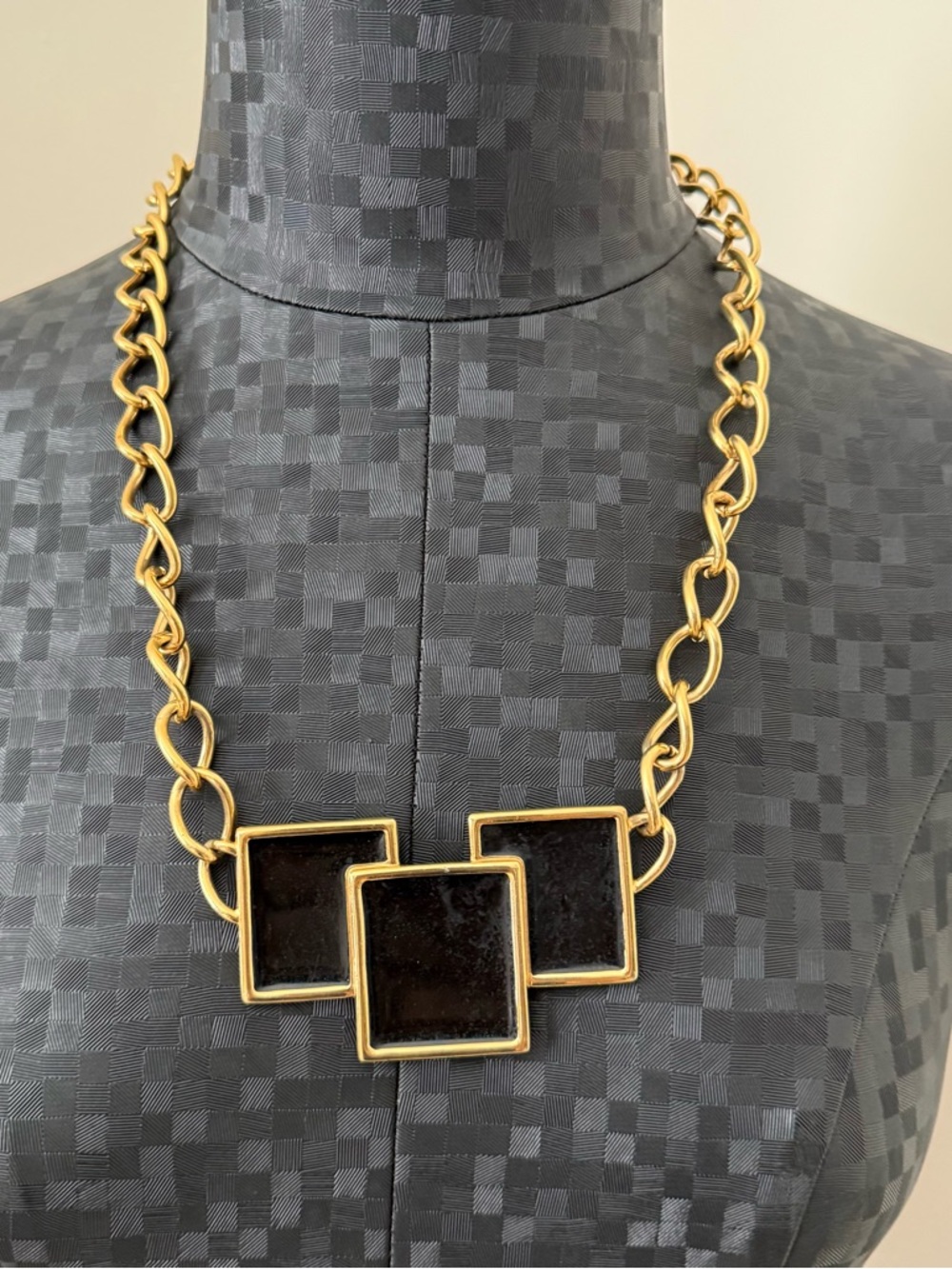 VTG RUNWAY GP MONET BLACK/OFF WHITE ENAMEL MODERNIST DECO
NECKLACE 80s EXC
